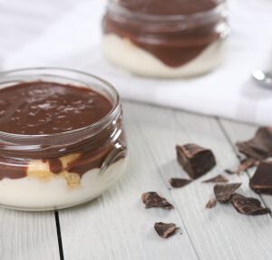 Dark Chocolate Glass Cake Glass